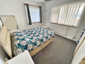 Bedroom- click for photo gallery